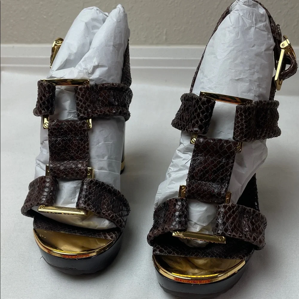 Tory Burch elegant snakeskin